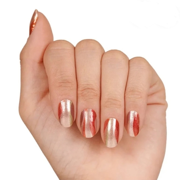 Color Street Nail Strips Get in Line - Picture 2 of 8